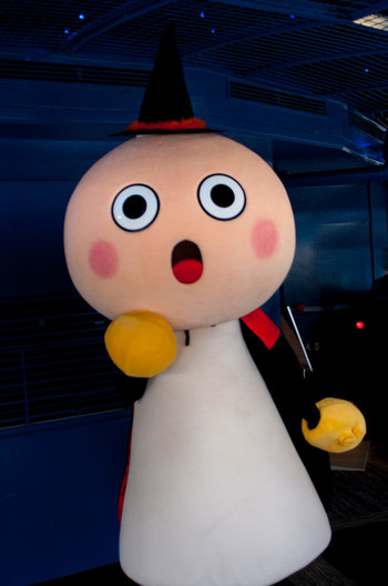 京都タワーのマスコット「たわわちゃん」995560