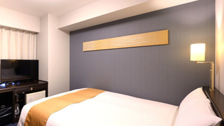 モデレートダブル