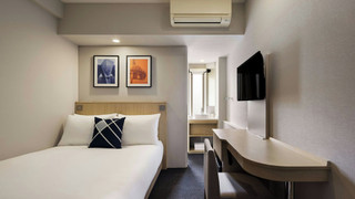 ルーム ダブルベッド 1 台