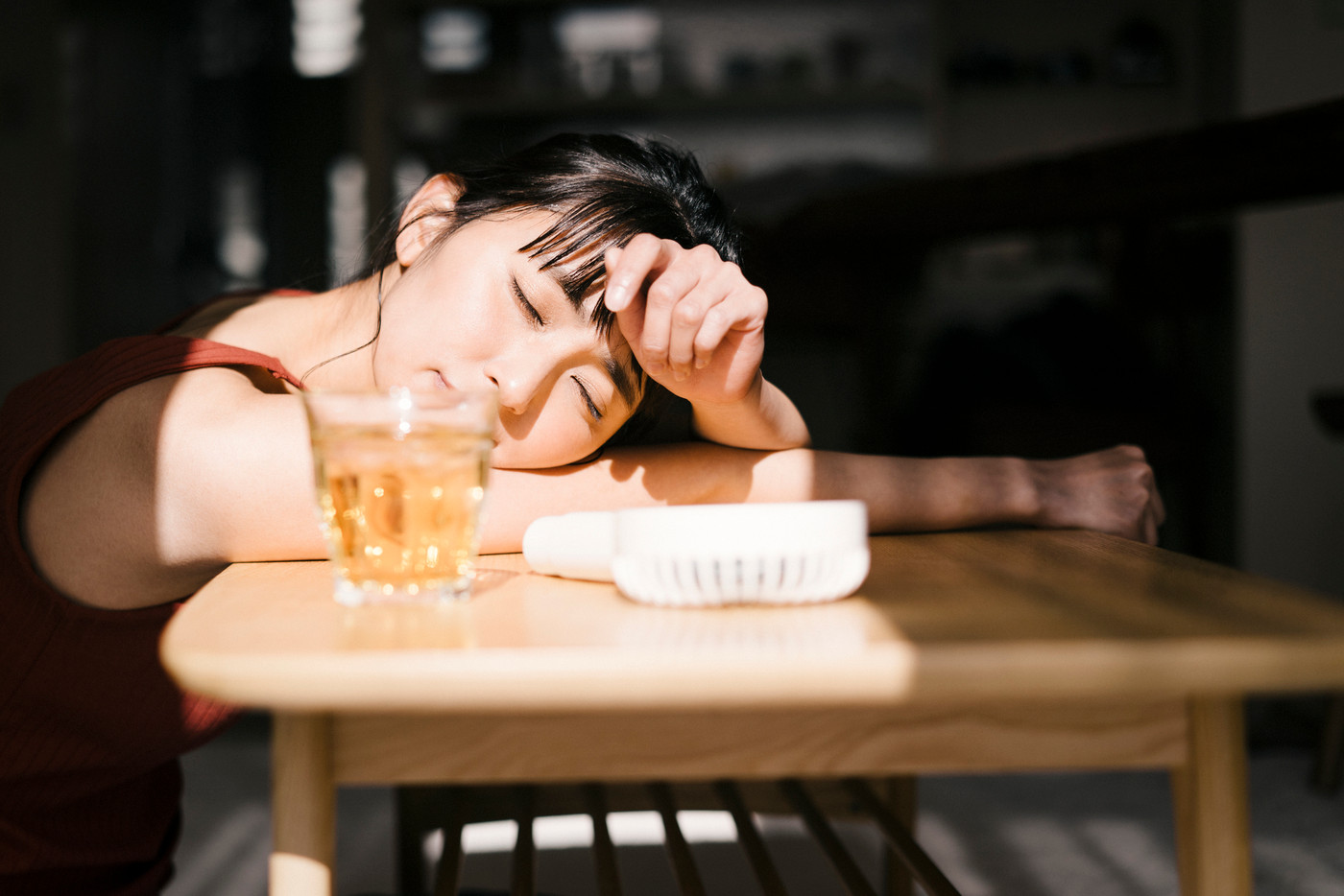 女性　ライフスタイル　夏