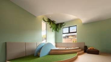 子供用の遊び場 - 屋内 / 5