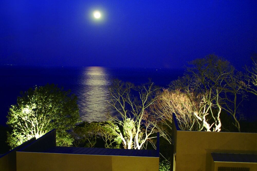 源泉と離れのお宿 月(ゲンセントハナレノオヤド ツキ) / 1