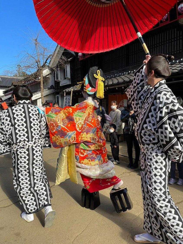 「江戸ワンダ―ランド日光江戸村」は、江戸の文化を体験できるテーマパーク。“本格的なお芝居や、花魁道中。どれもリアリティが凄くて江戸の世界観に引きこまれました。”とのこと / 1