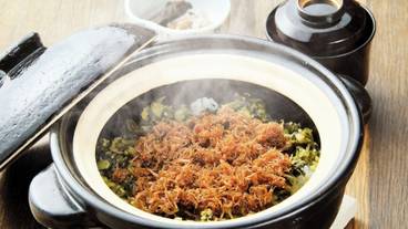 食事・飲み物 / 18