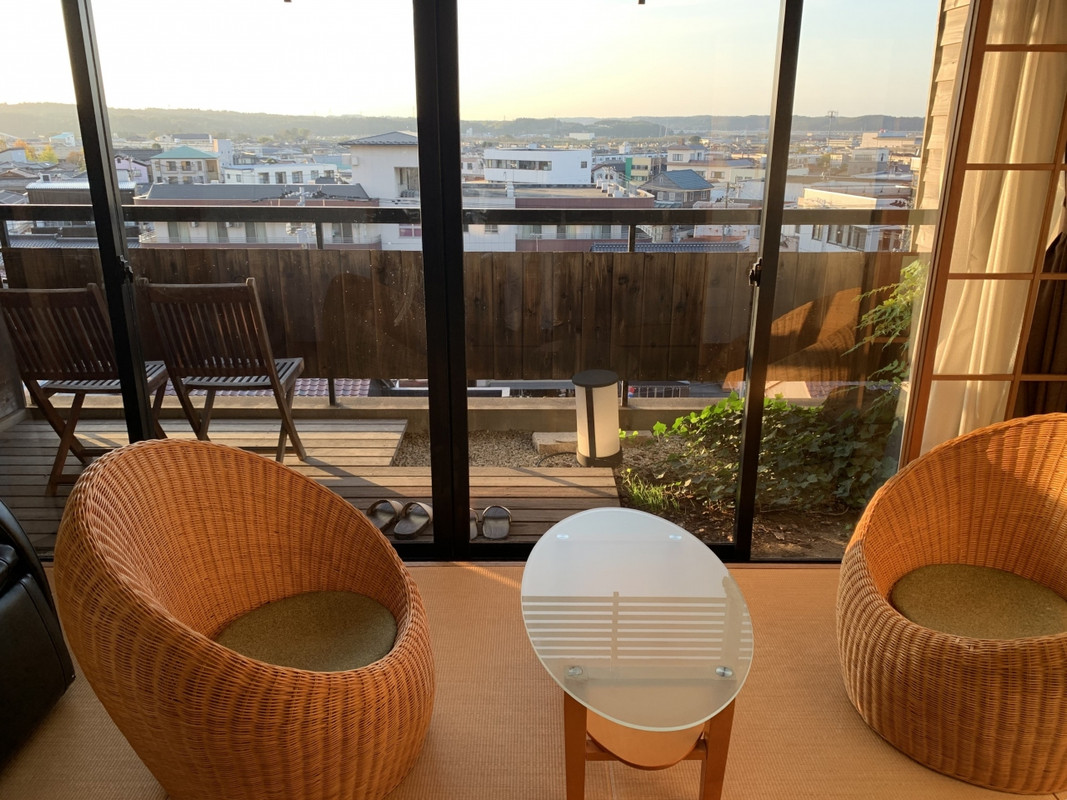 部屋のここでビール飲むのが最高でした。