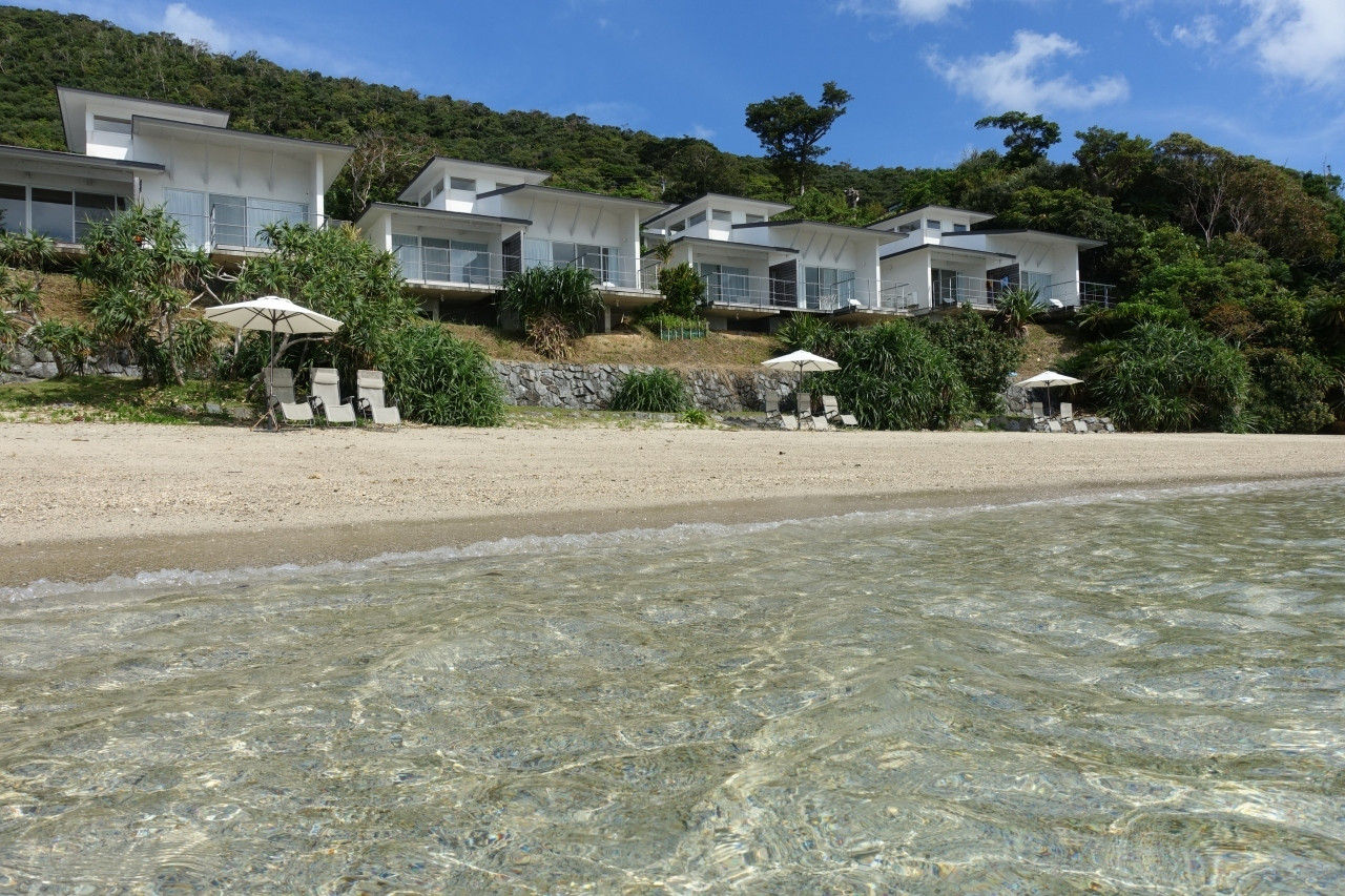 1.リゾート感たっぷりの「ネストアット奄美ビーチヴィラ」3425460