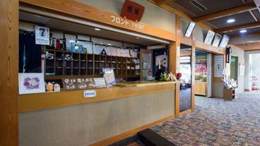 内部エントランス / 3