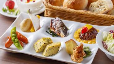 朝食ビュッフェ / 9