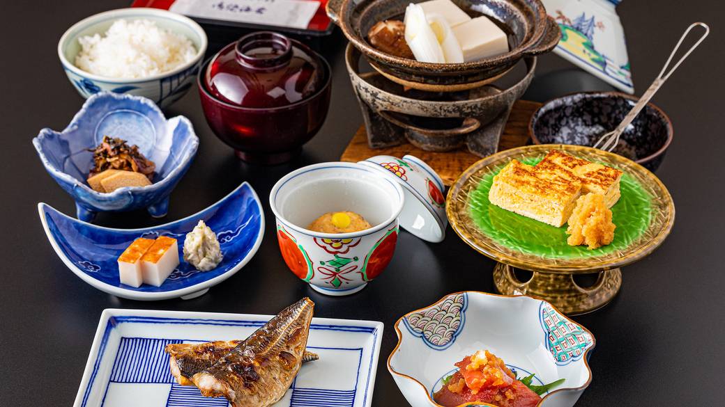 ご飯がすすみます。
おかずたっぷりの朝食 / 1