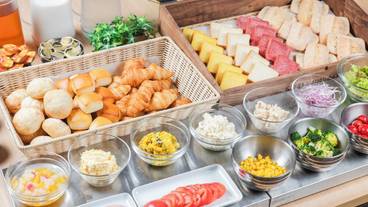 朝食ビュッフェ / 16