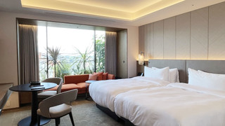 デラックス ルーム シングルベッド 2 台 禁煙 シティビュー