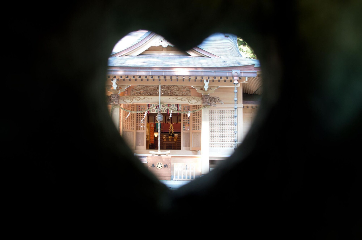 ハートの灯篭にときめく「須山浅間神社」3065063
