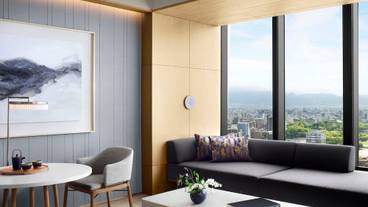 デラックス・スイート / 3