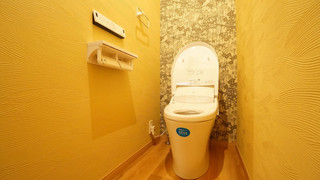 ファミリー ルーム ( B )