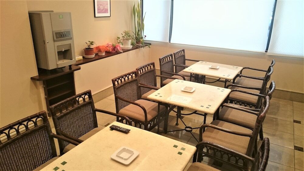 ロビーラウンジ