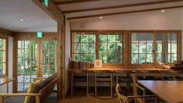 ロビーラウンジ / 5