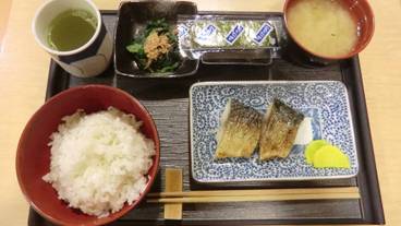 食事・飲み物 / 1