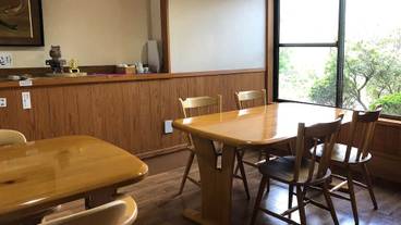 ロビー応接スペース / 11