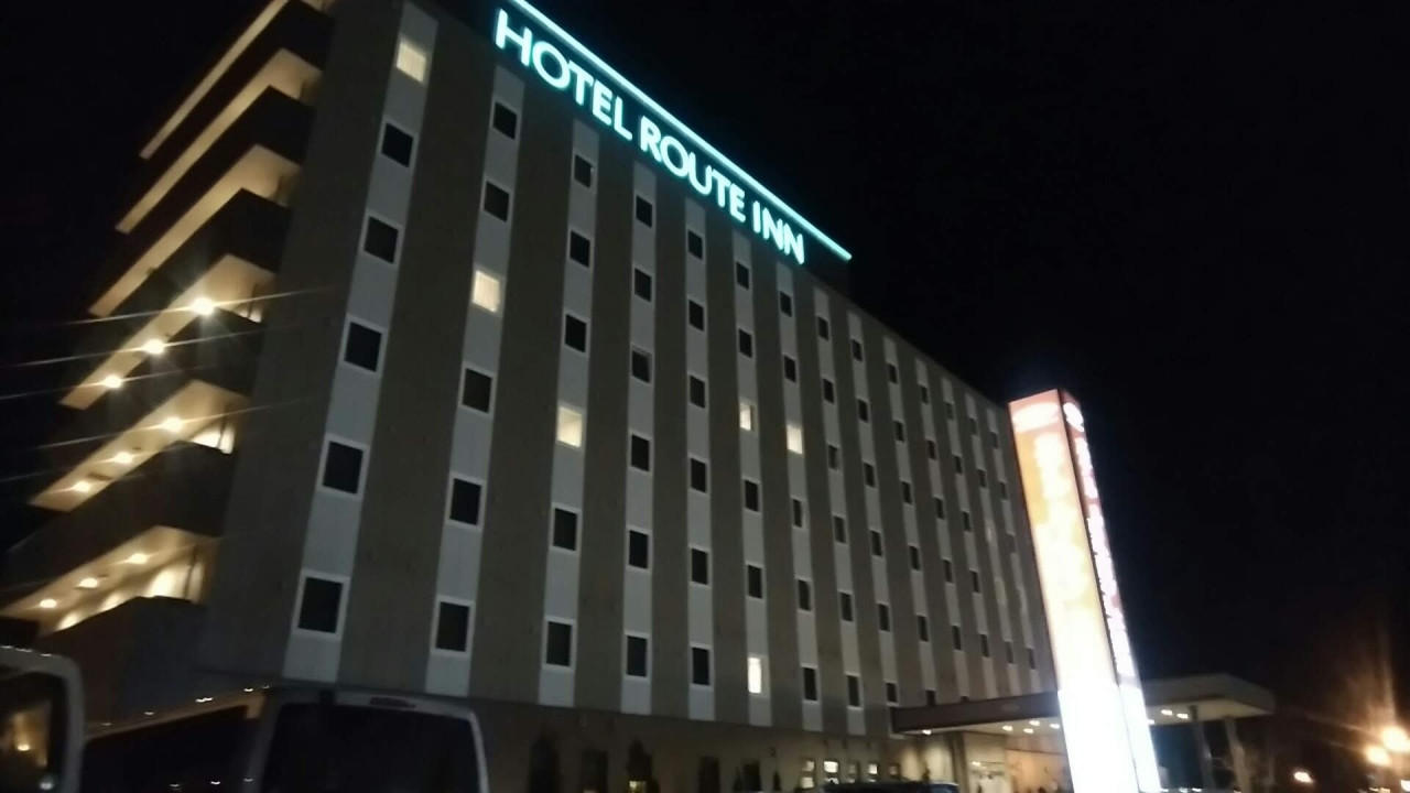 再開発地区のメインロードに面しています