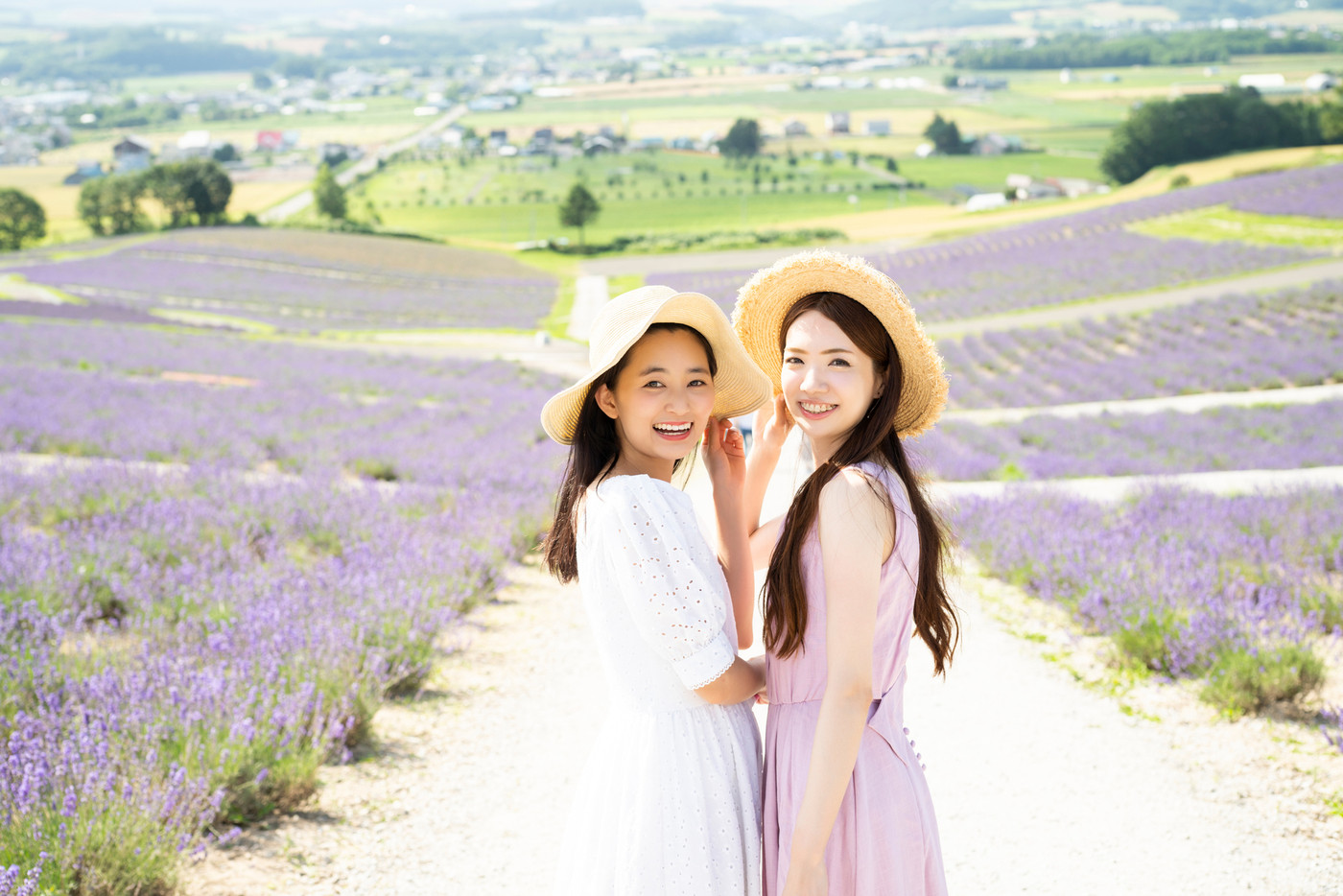 花畑と女性 ポートレート