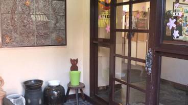 内部エントランス / 2