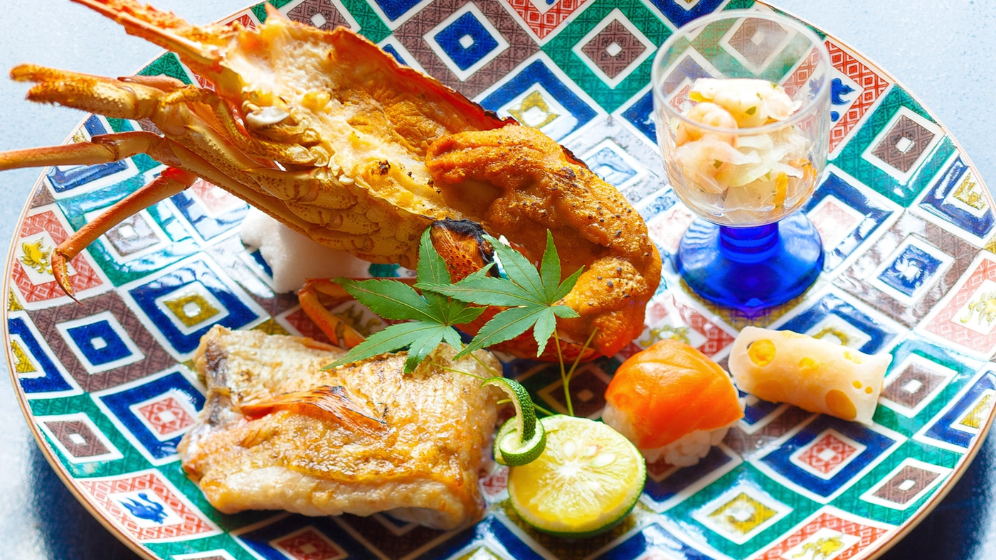 源泉かけ流しの“露天風呂付き客室”で贅沢ステイ4254834