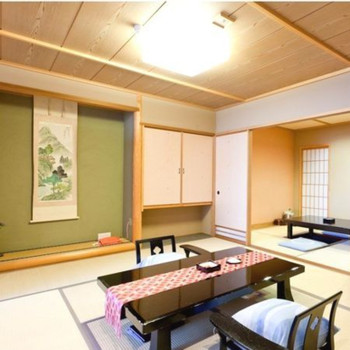 しっとりと落ち着いて過ごせる雰囲気のお部屋3498172