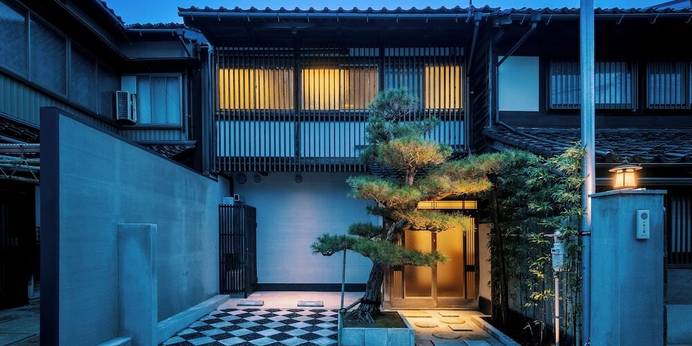 松の間（石川県 町家） / 1