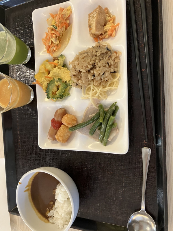 朝食