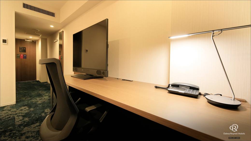 ワイドライティングデスク / 2