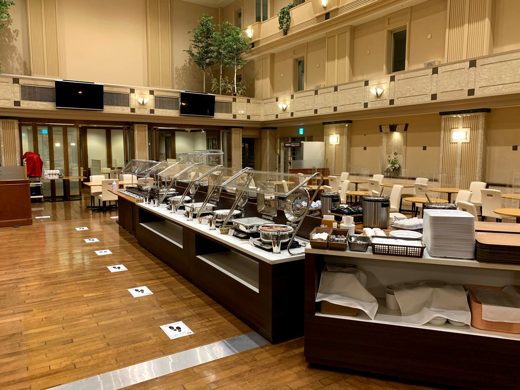 朝食会場①