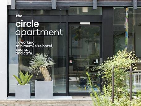 the circle apartment / 2