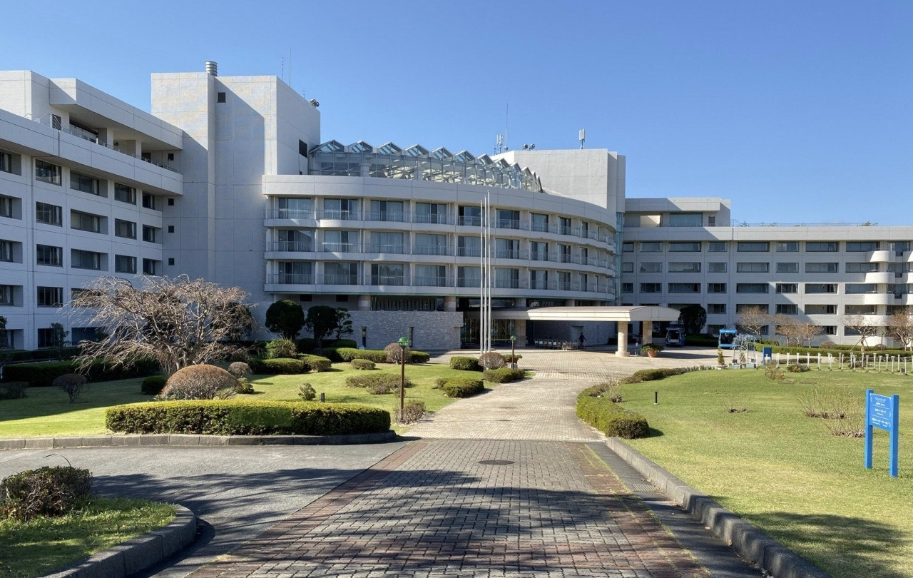 会員制ホテルでラグジュアリーなひと時を過ごす4055258