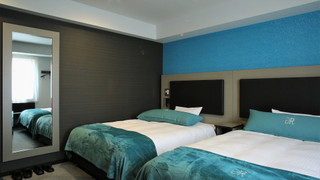 ツインルーム ダブルベッド 2 台 禁煙