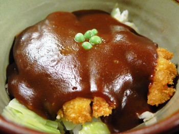 「味司 野村」料理 963447 ドミグラスソースカツ丼のアップ