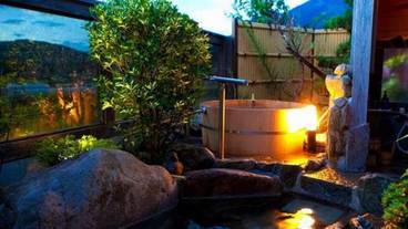 屋外スパ浴槽 / 2