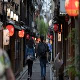 徒歩圏内の先斗町もおすすめ / 4