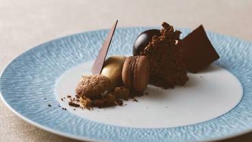 食事・飲み物 / 28