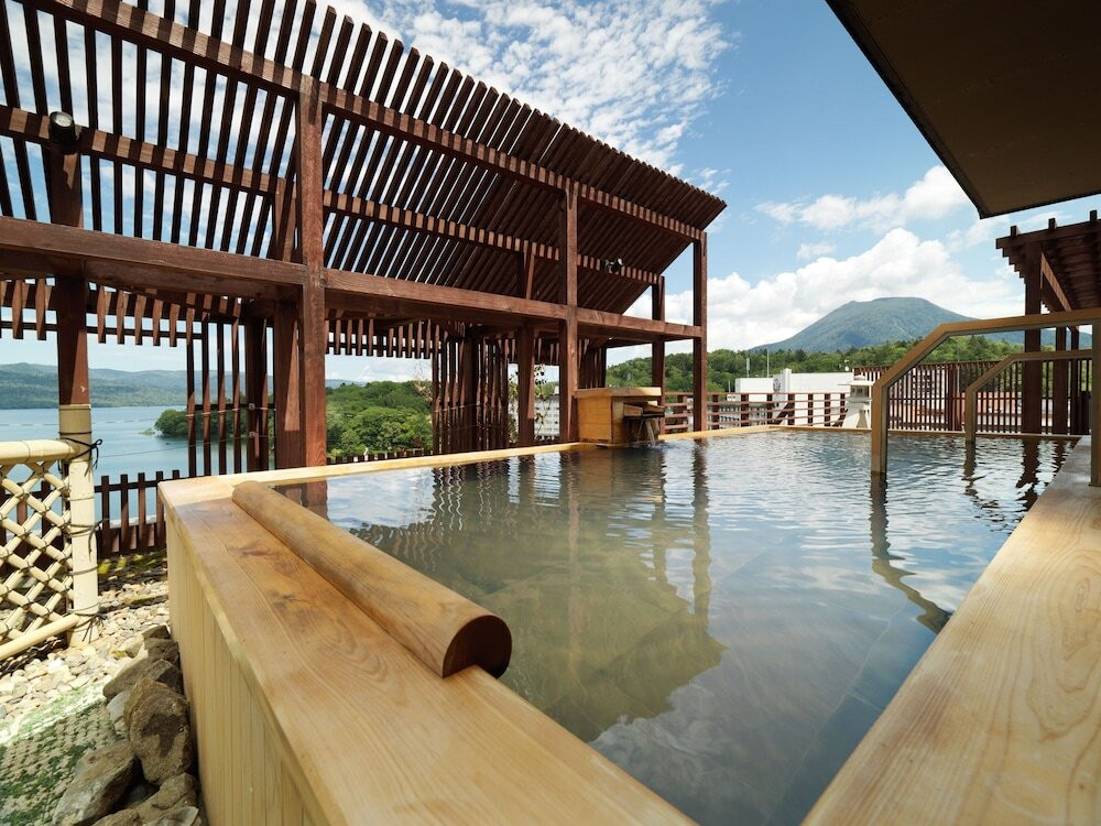 1. 阿寒湖温泉　あかん鶴雅別荘鄙の座（北海道）4086607