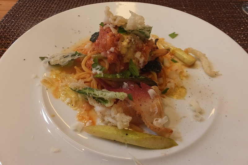 「オーベルジュ エルバステラ」 料理 27043512 毛蟹・ホタテ・ホッキのタリオリーニ。はるゆたかの手打ちぱすたです。