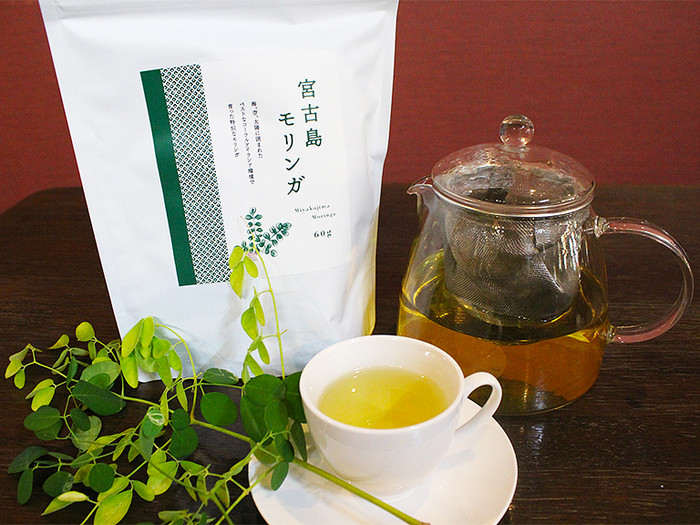 香ばしい香りがふわっと広がるモリンガ茶。モリンガパウダーは渋味やクセがなく、何に入れても使えるそう