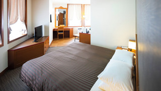 スーペリア ダブルルーム 禁煙 32平米