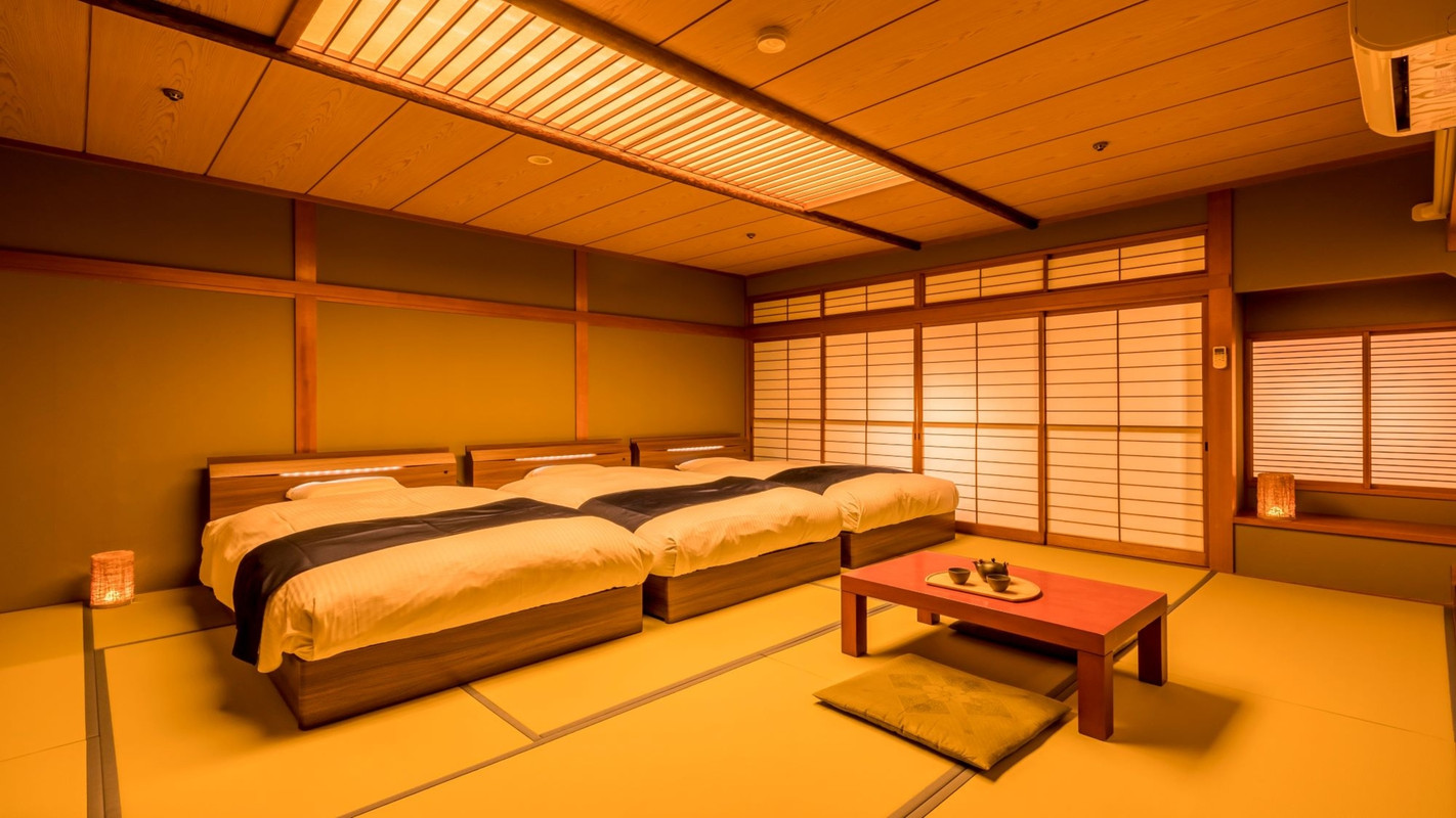 3台のベッドを備えるスタンダード和モダン