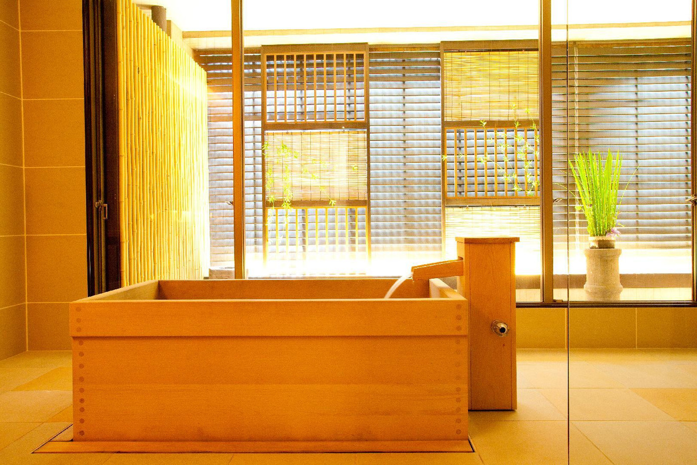 京文化を感じるステイができる。全8室の贅沢なお宿4757118