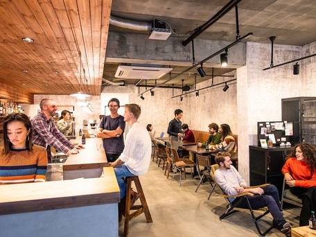 Ten to Ten Hostel / 4