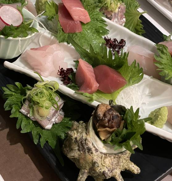 海を臨むレストランで
「季節の和会席」 / 1