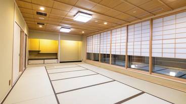 旅館のお食事処 / 33