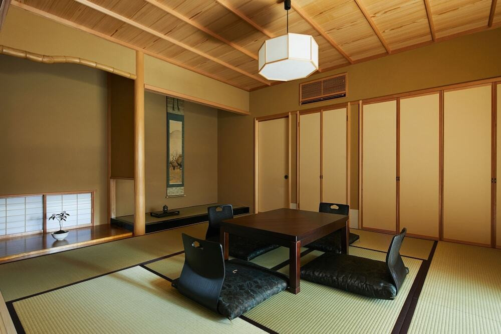 リビングルーム