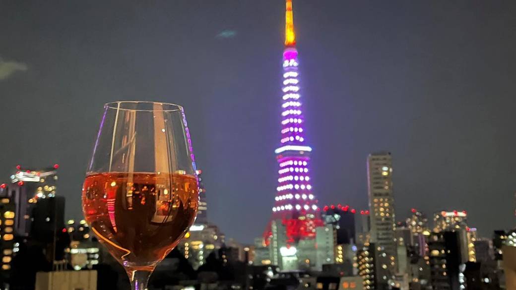 「東京タワー」が輝く
夜景を見つめて乾杯 / 2