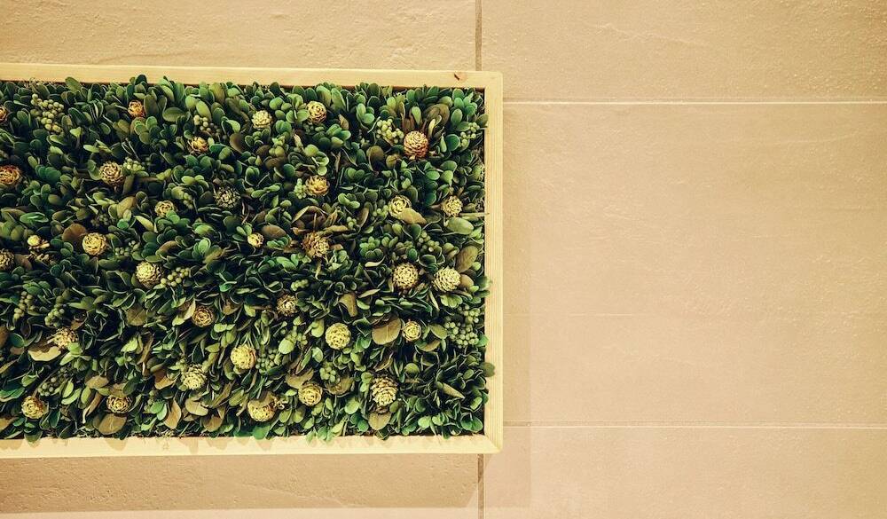 ニコライバーグマン・アート作品 / 3